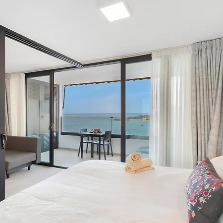 Ocean Wave Retreat Apartamento *