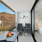 Ocean Wave Retreat